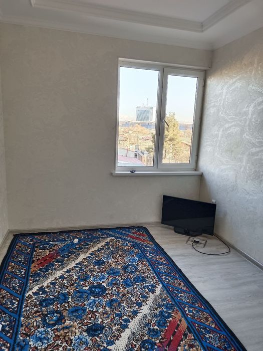 Тошкент шахри Рохат круг 5чи бекат ёнида ижарага квартира б