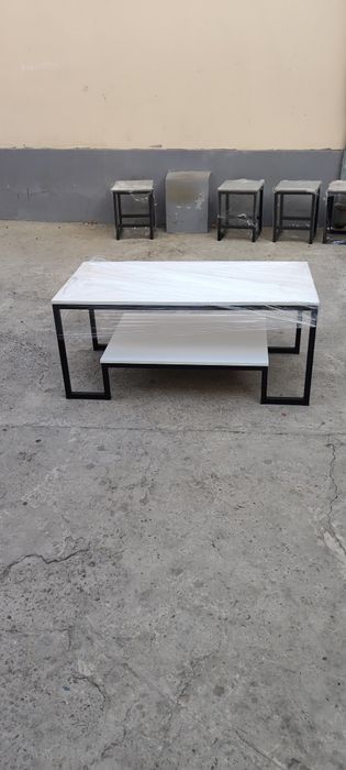 Журнальный столик в стиле лофт