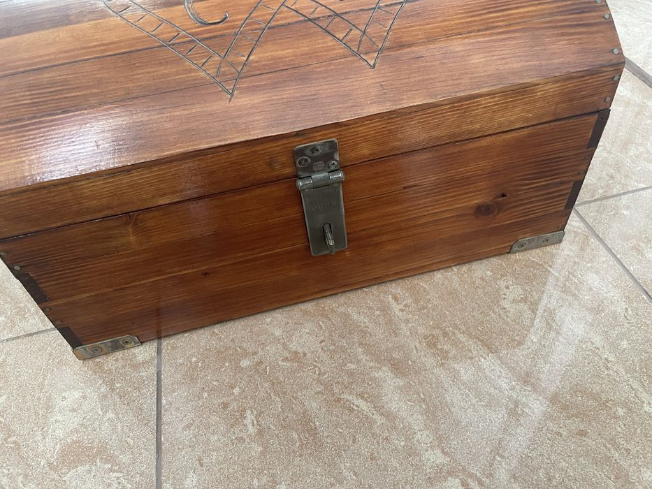 Сандък съвременен