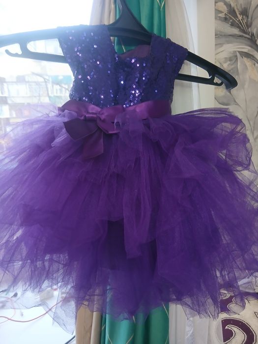 Продам платье детский