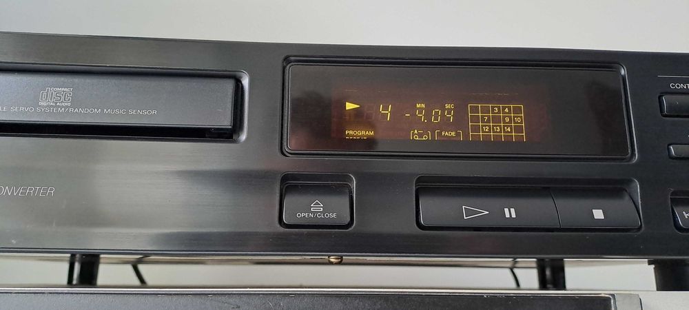 Sony CDP 212 CD player colectie vintage