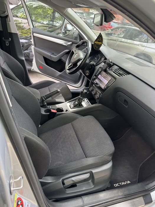 Skoda Octavia Combi 1.4 TSI 140 CP DSG 2014