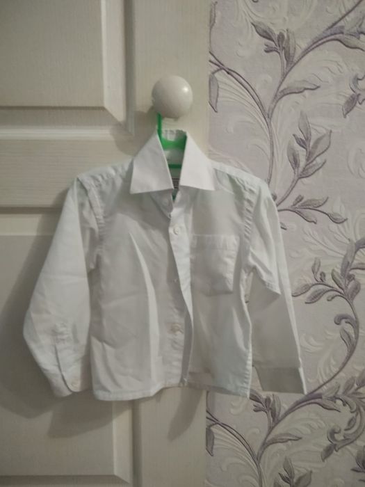 Продам детские вещи