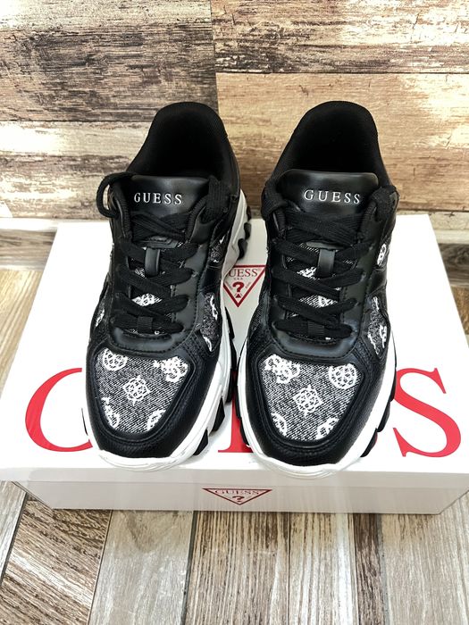 Guess Сникърси 38 номер