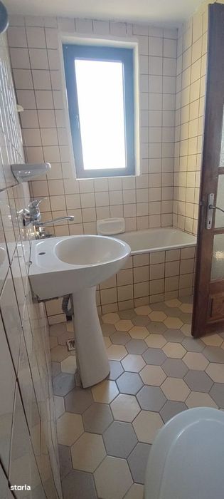 De vanzare spatiu birouri + comercial - ARAD suprafata totala 325 mp