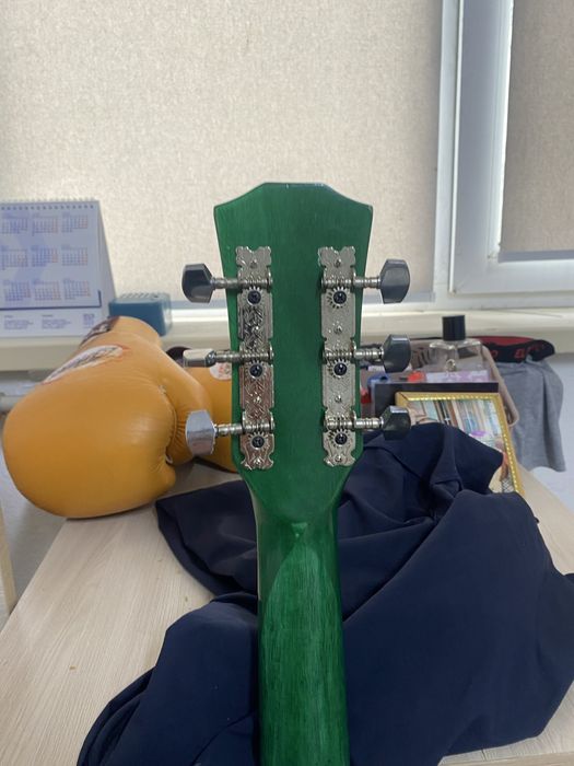 Гитара 38р торг есть