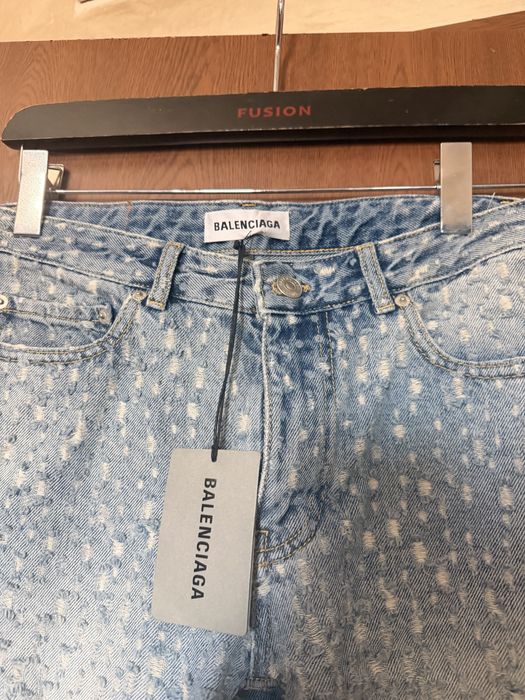 Balenciaga нови дънки