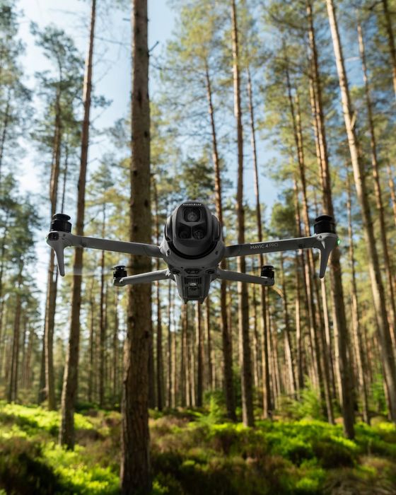 Дрон квадрокоптер DJI Mavic 4 pro (RC2)