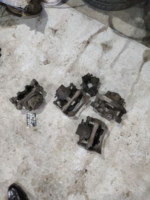 Запчасти на Мерседес