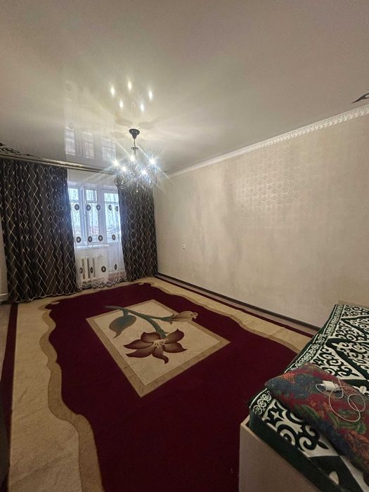 Жалға 4 бөлмелі пәтер беріледі.