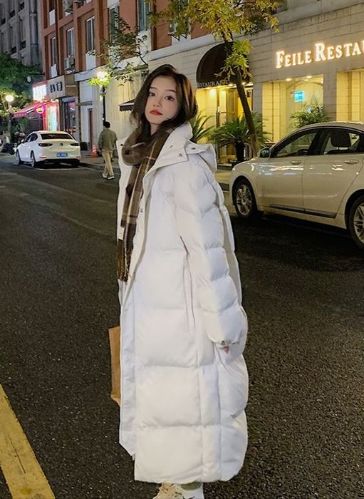 Женская куртка пуховик женский длинный зимний с капюшоном теплый