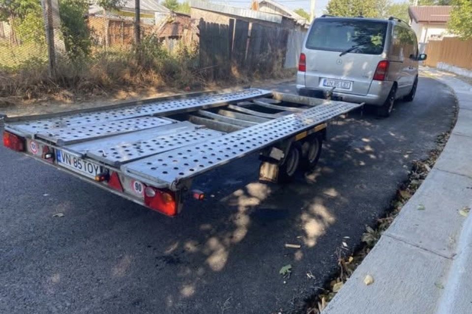 Platforma potgratz basculabila