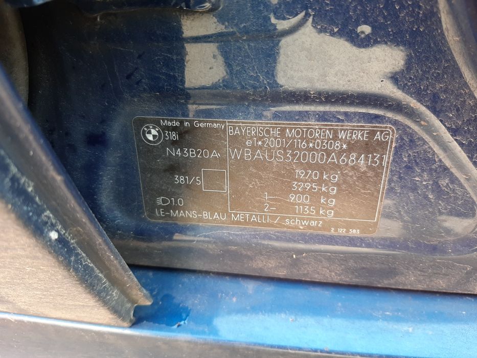 Praguri M pachet bmw e90,e91 lci (facelift)