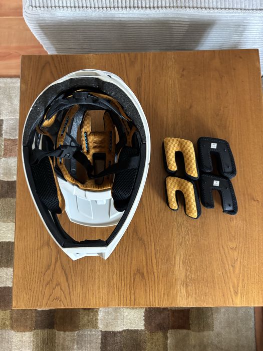 Casca full face KALI INVADER 2.0 MTB marimea XS-M ALB