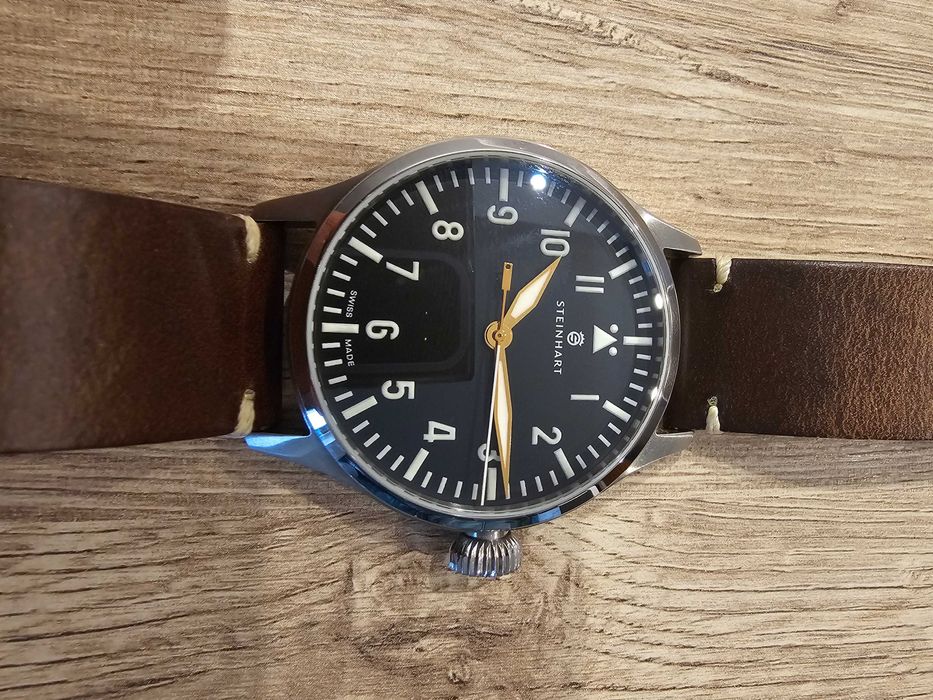 Steinhart Nav-B Uhr 44 Premium Automatik