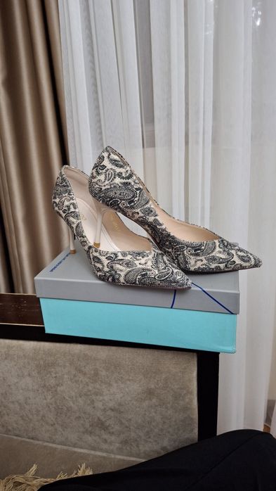 Продам туфли женские