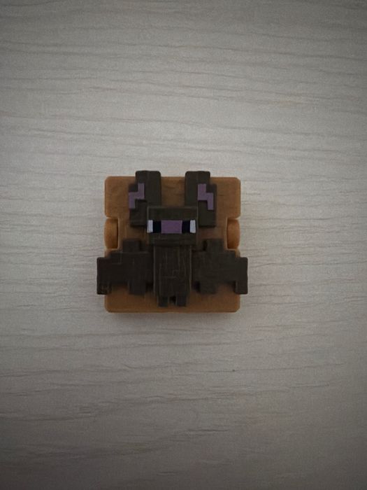 Игрушки Kinder Joy Minecraft