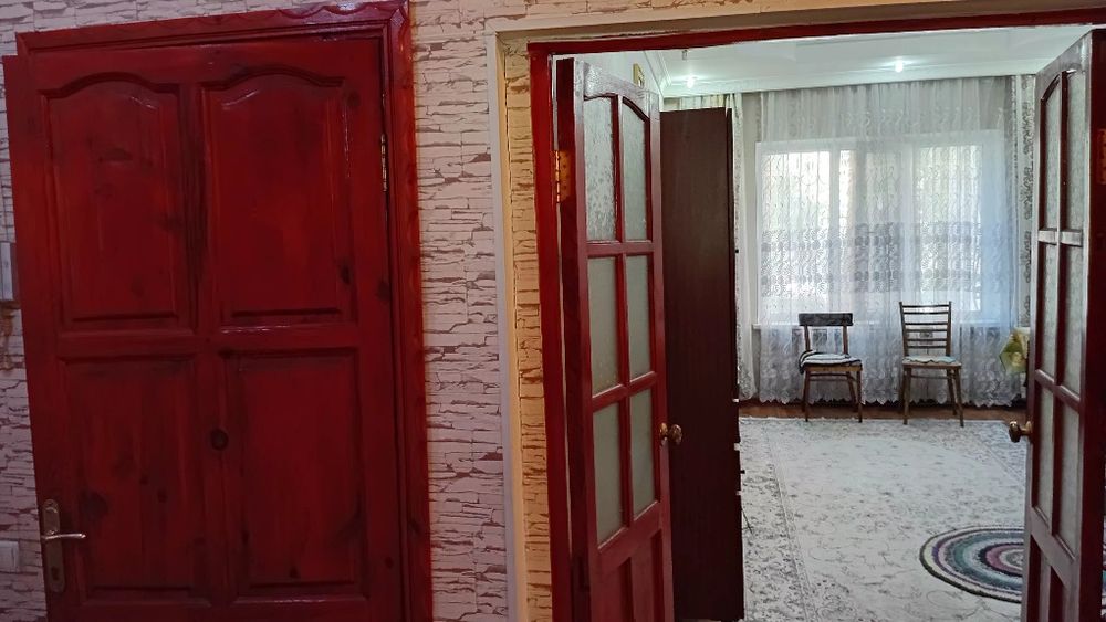 Продаётся 2х ком. кв. в 11мкр дом 12