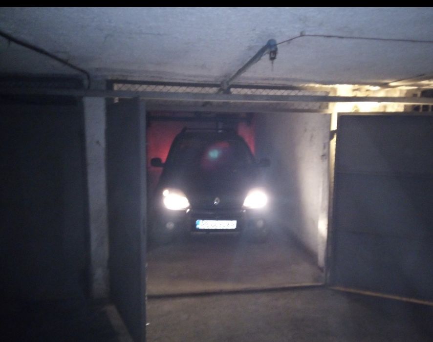 Дава се под наем Гараж / Паркомясто в Пловдив, Каменица 1 - 17 кв.м за 79.56 € - Снимка #2