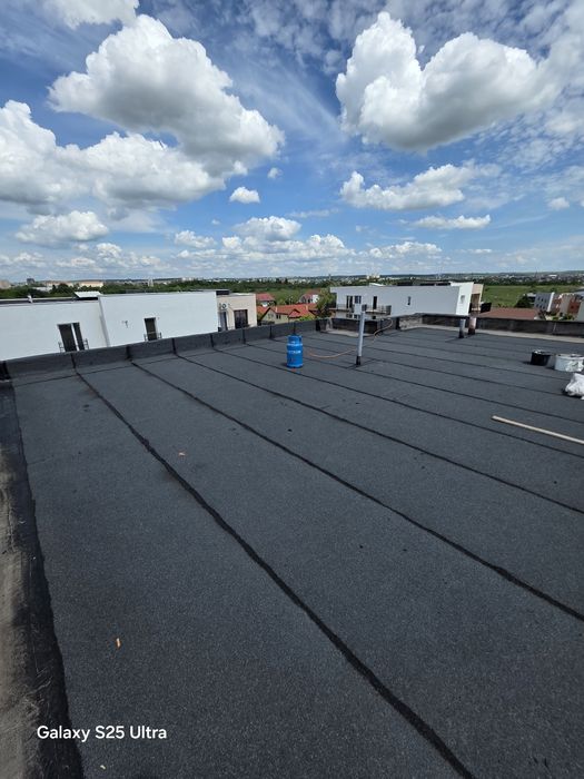 Hidroizolații / Reparații acoperiș / terase / izolații / garanție