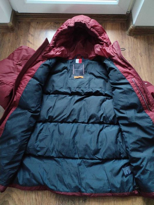 tommy hilfiger regular fit bordo - дебело мъжко яке М