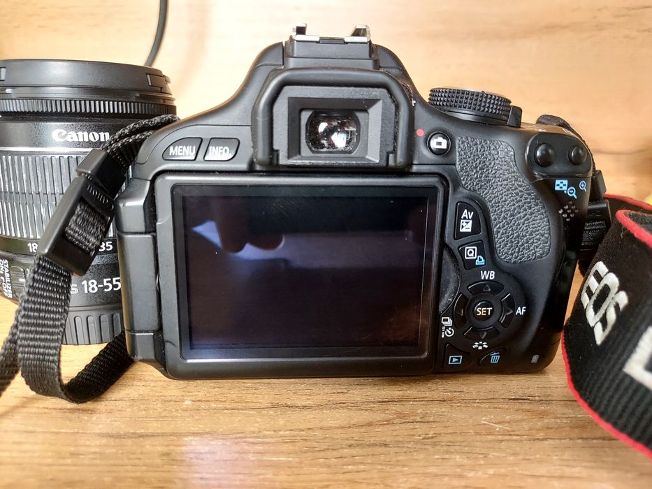 Фотоаппарат canon 600b