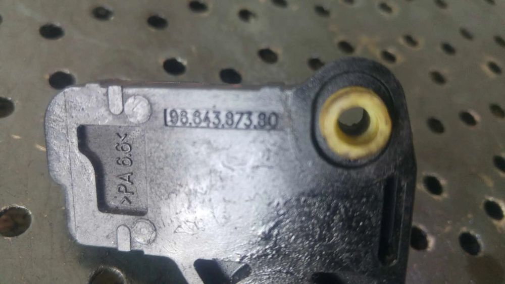 senzor vibrochen 1.4 tdci  f6jb ford fiesta 5  9664387380