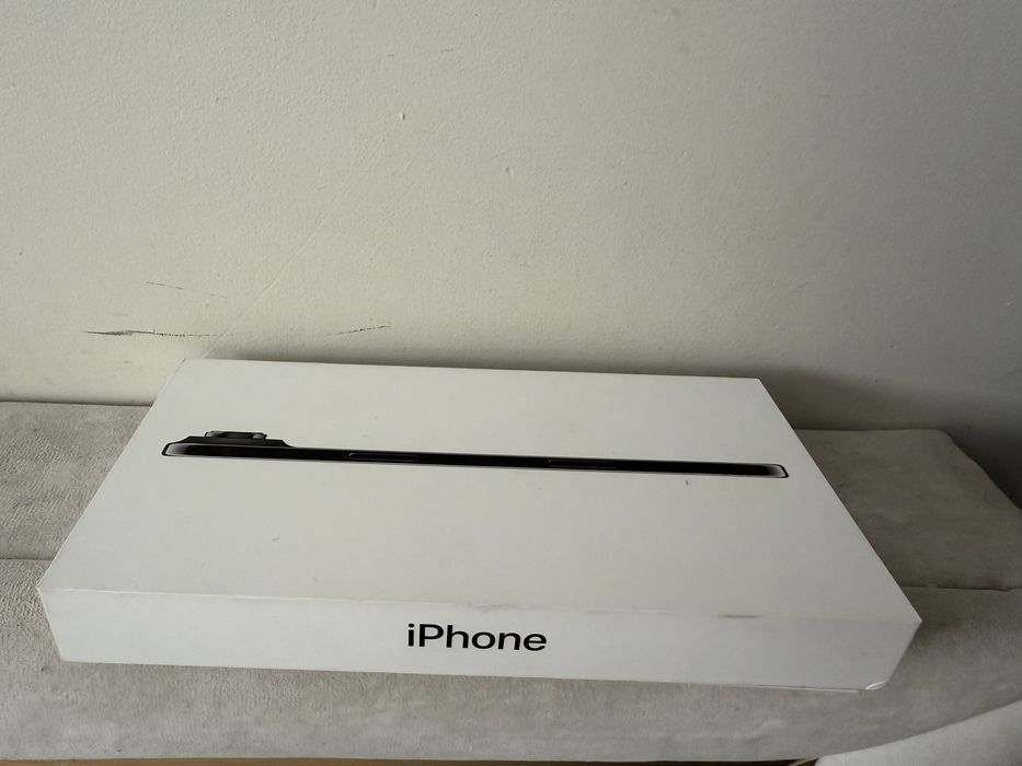 Продам новый iphone 17 air