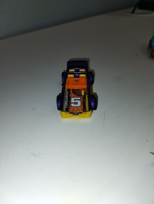 Продам машинки Hot wheels