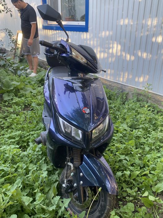 Продам скутер 150куб