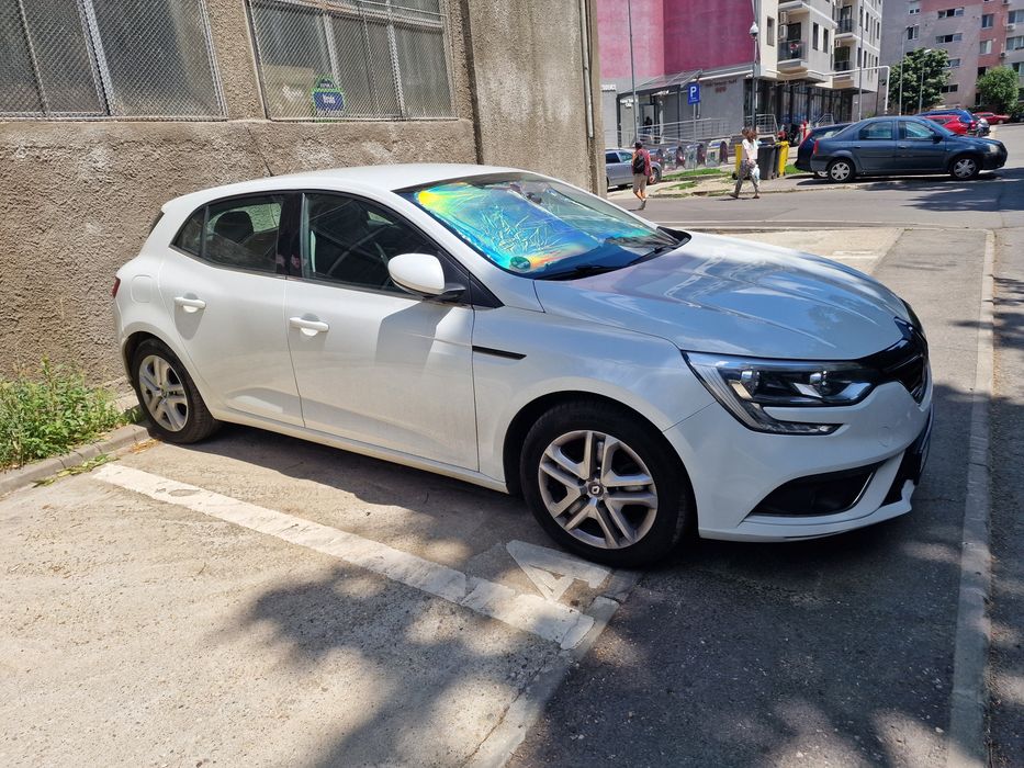 RENAULT Megane 2016 — imagine 2