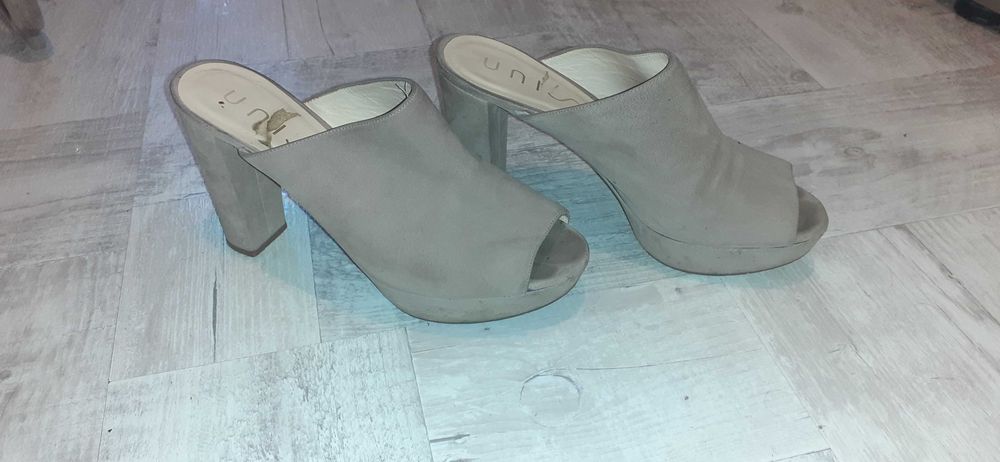 Saboti piele intoarsa bej, mas 38