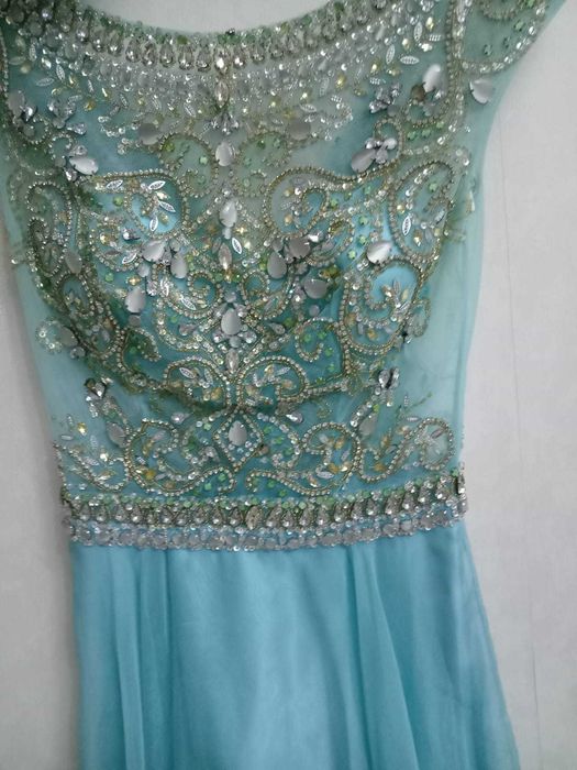 Продам вечернее платье