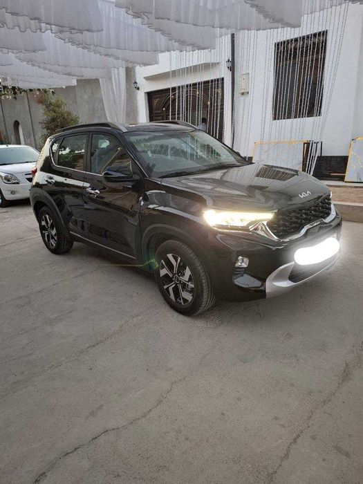 Продам свой автомобиль KIA Sonet 2025г. 8800 км