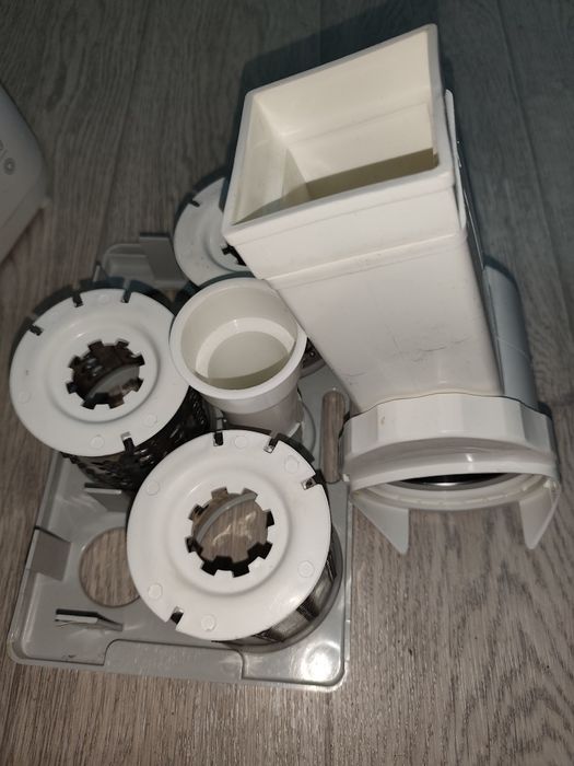 Продам мясорубку белвар