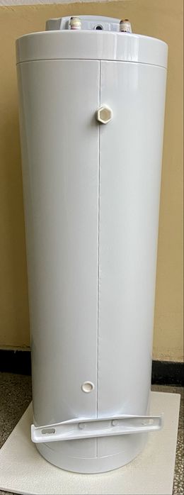 Вертикален бойлер TESY 80l