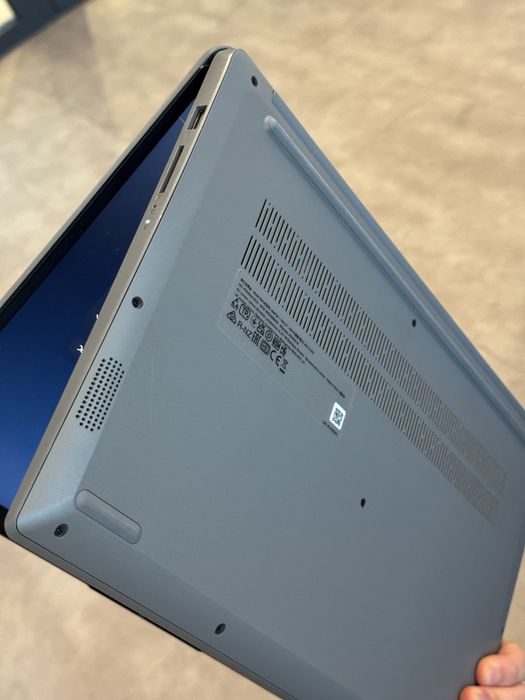 Лаптоп Lenovo IdeaPad 1 15ALC7