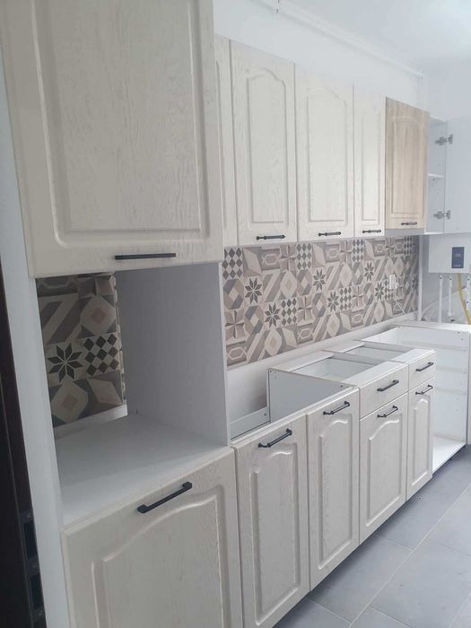 Manipulare si montaj mobila Berceni