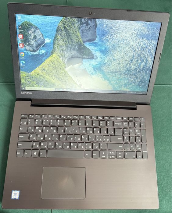 Ноутбук Lenovo i3 7th gen