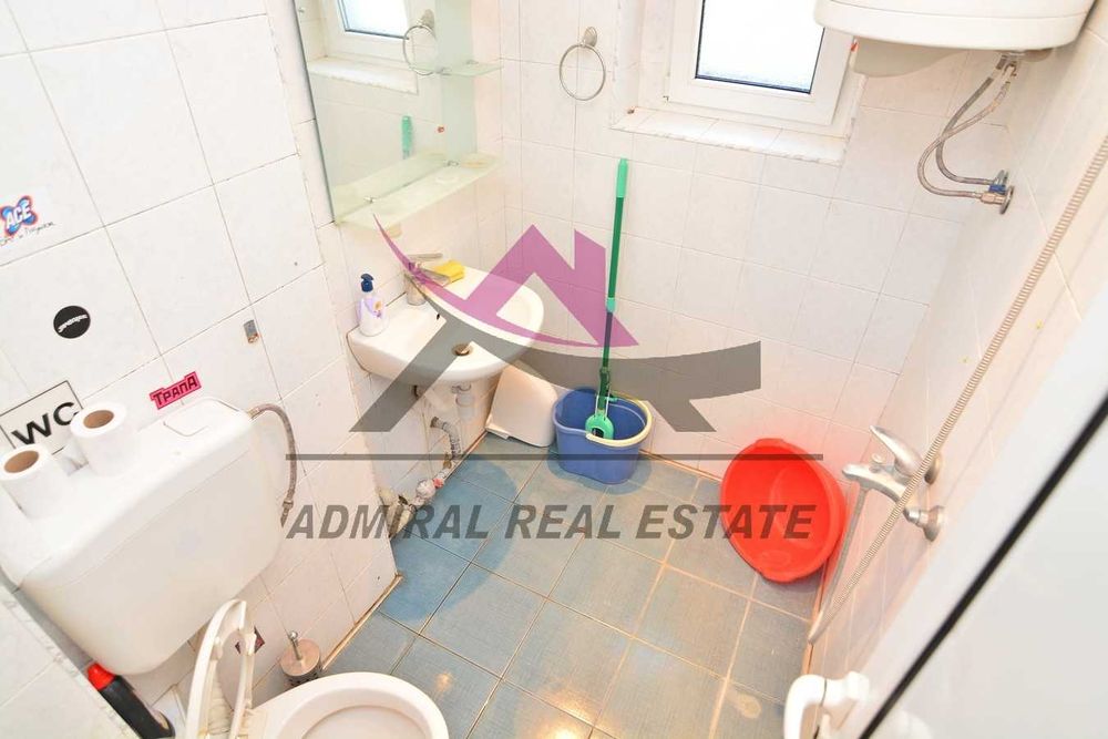 Продава се Тристаен апартамент в Варна, Гръцка махала - 120 кв.м за 1530 €/кв.м - Снимка #5