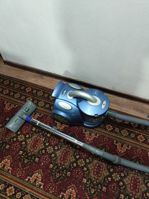 Техника пылесос.