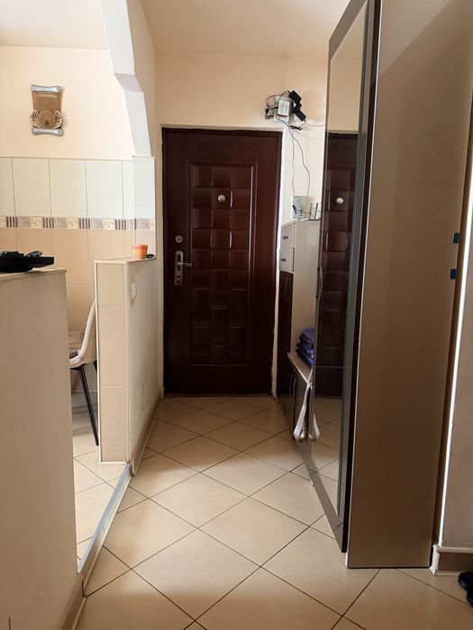 Vand apartament 3 camere