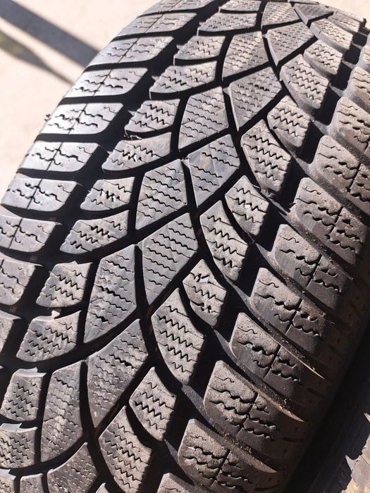 4 anvelope iarnă 225 55 r16 Dunlop