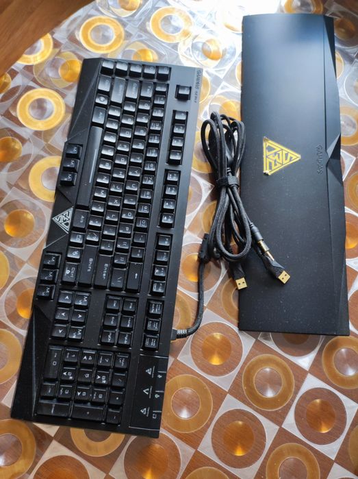 Игровая клавиатура