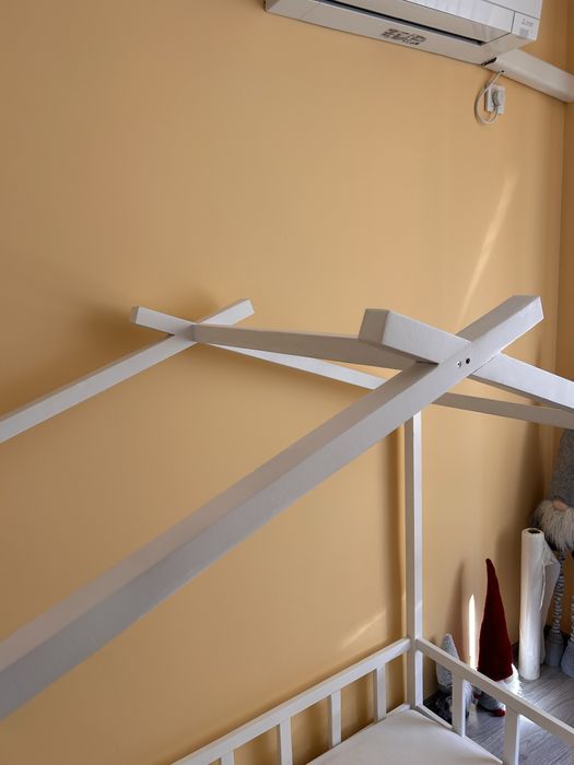 Детско легло по Монтесори