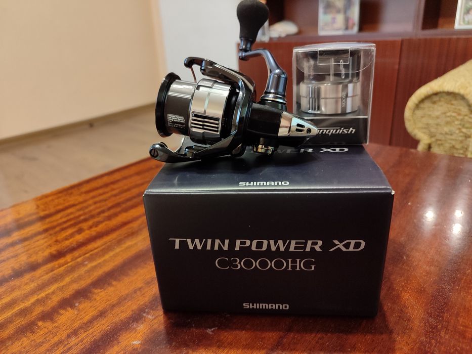 Въдица Yamaga Blanks Blue Current Wizy 610/4pcs и макара Shimano 25 Twin Power XD C3000HG.