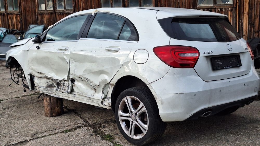 Mercedes-Benz A180CDI 109кс на части