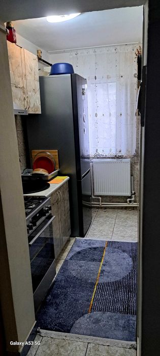Apartament cu 3 camere