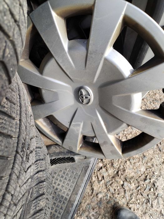 Продавам джанти 16 " 5х100 с гуми 205/60/16