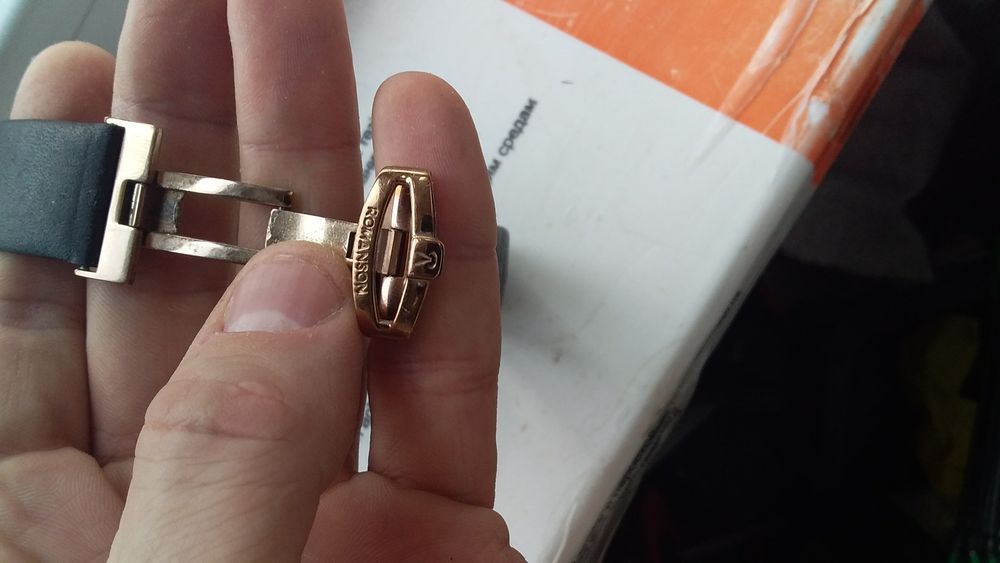 Продам Часы romanson TL8244hm